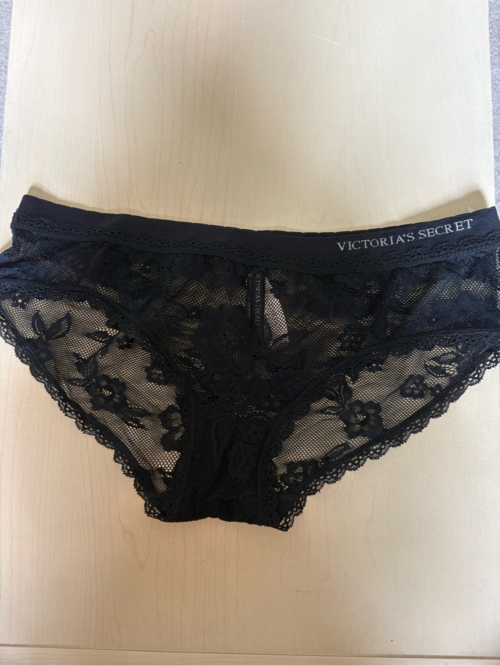 Victoria's Secret Black Floral Lace Bikini Panty L